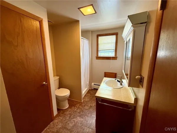 $2,100 | 12004 State Route, Chaumont, NY 13622