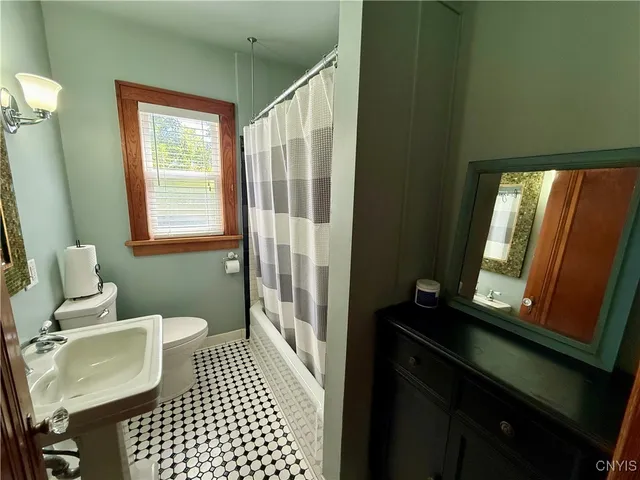 $2,100 | 12004 State Route, Chaumont, NY 13622