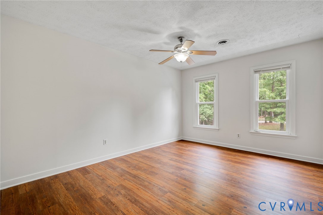 12411 Spring Run Road Chesterfield, VA 23832 - Photo 27 of 39 Bedroom 2
