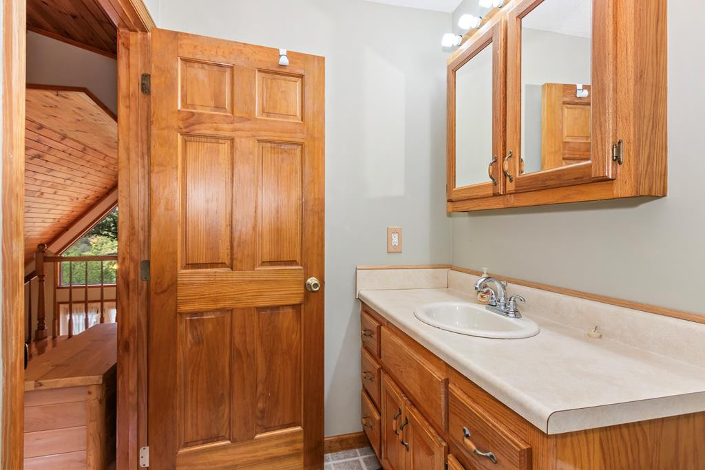 279 Nichols Road Murphy, NC 28906 - Photo 37 of 48 Gallery Image 37