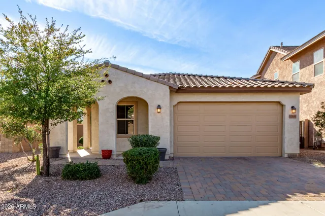 $2,200 | 12109 West Desert Moon Way, Peoria, AZ 85383
