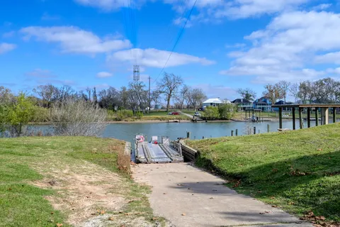 $174,900 | 596 Exotic Isle Street, Bay City, TX 77414