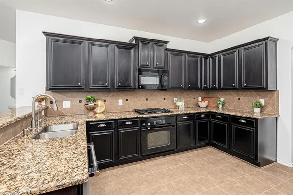 $625,000 | 10121 Sailboard Drive, McKinney, TX 75072