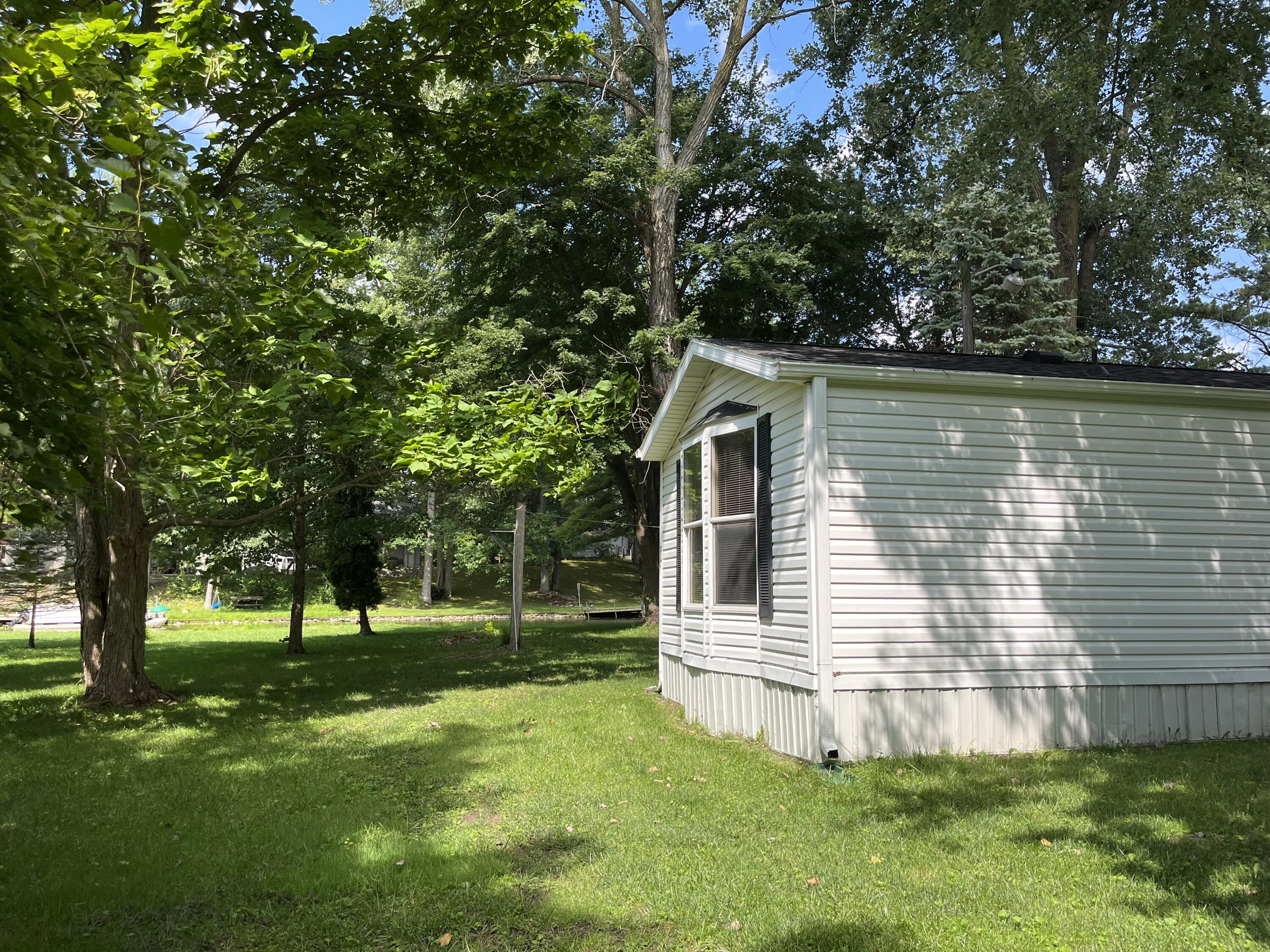 8040 Wildwood Road Reading, MI 49274 - Photo 4 of 32 IMG-6548