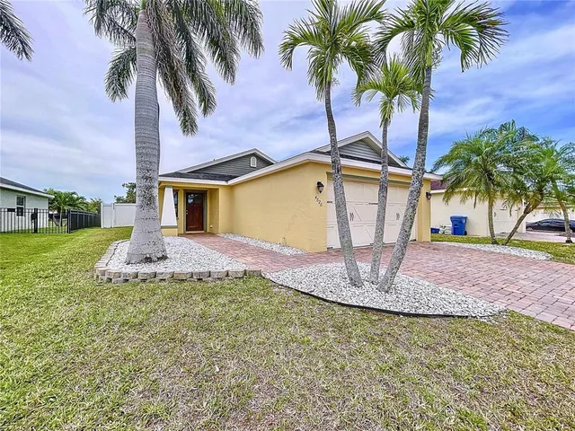 $315,000 | 4826 San Ortebello Drive, Bradenton, FL 34208