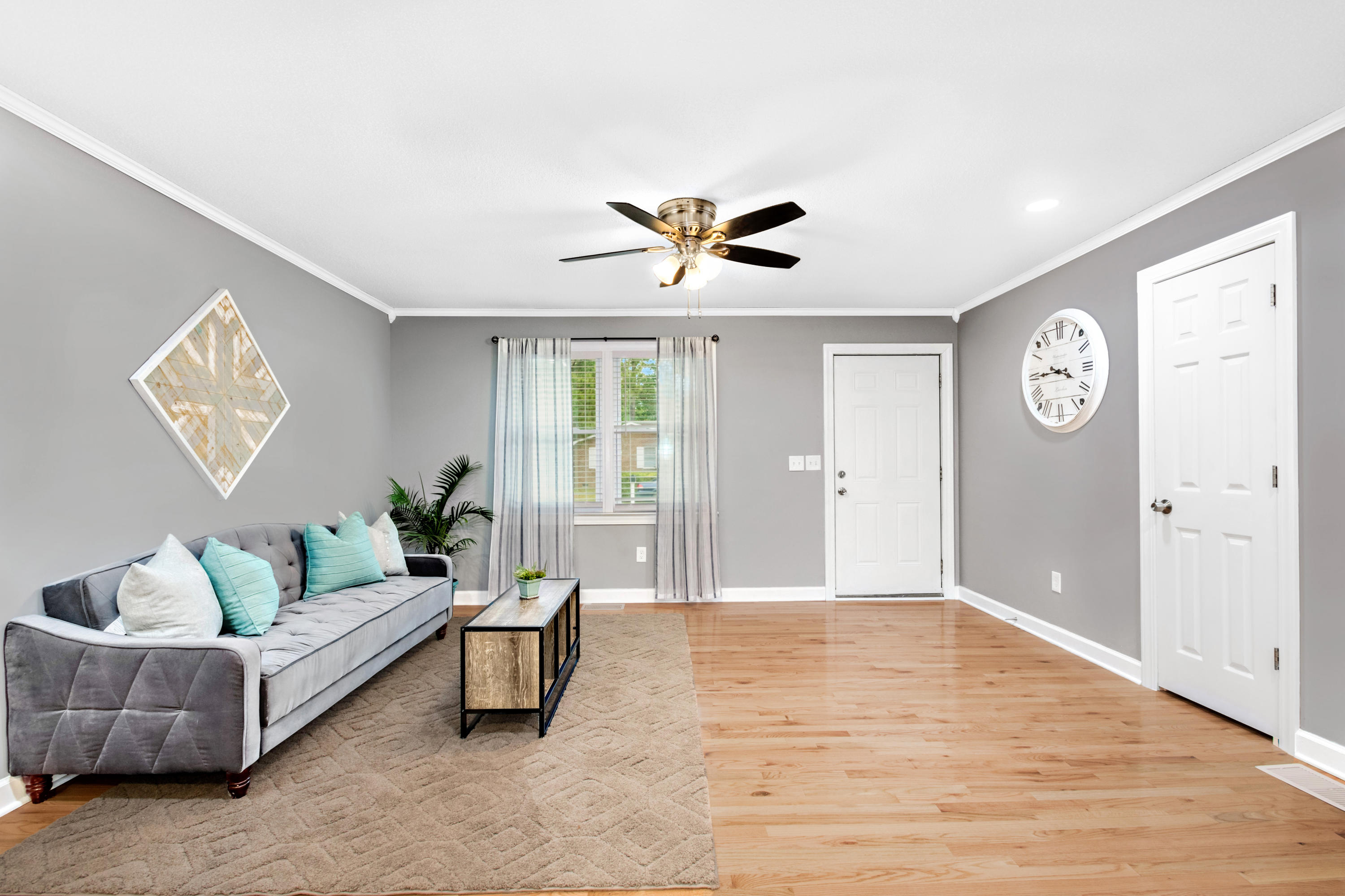 840 Hitching Post Road Charleston, SC 29414 - Photo 3 of 25 840 Hitching Post