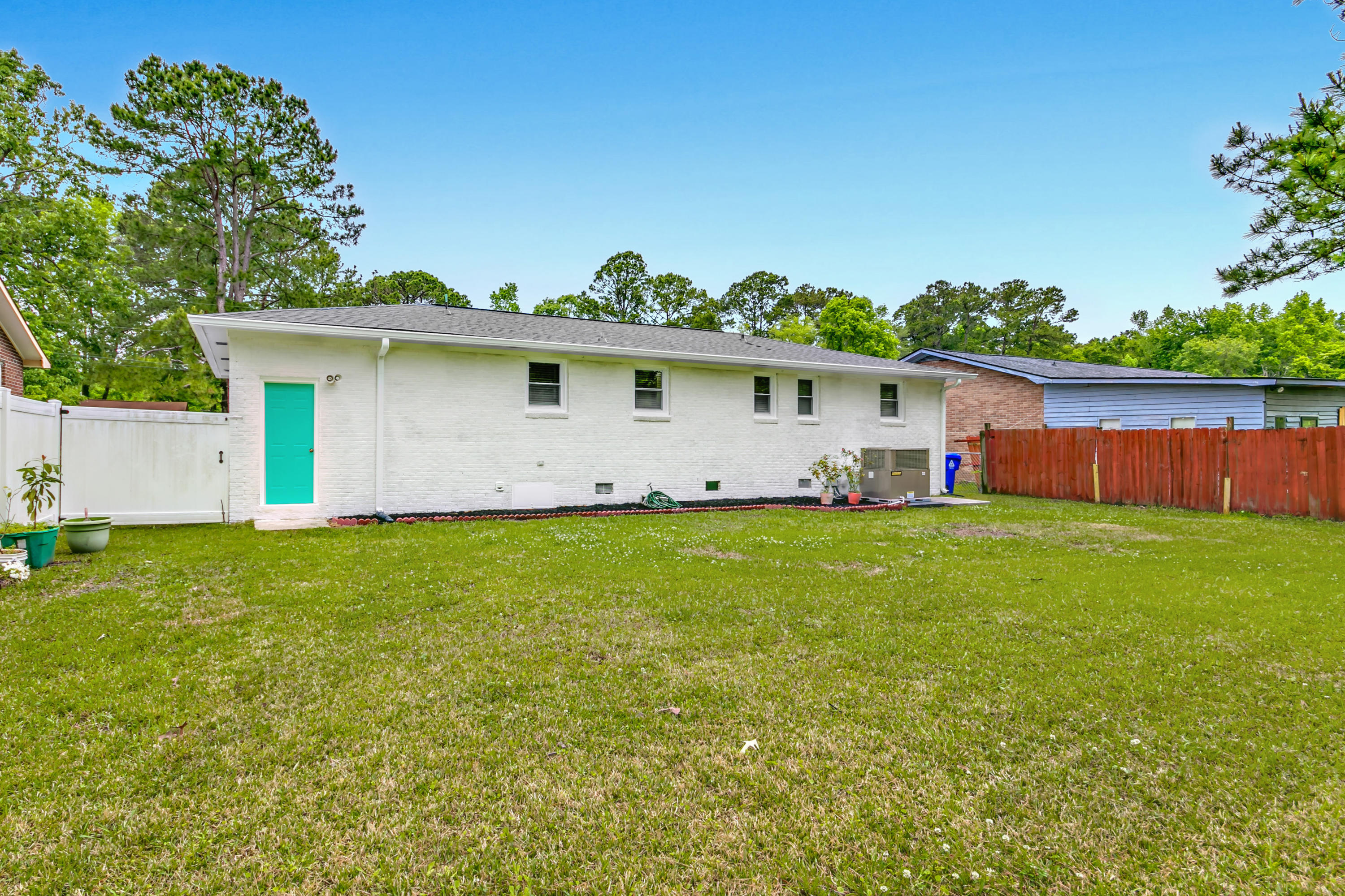 840 Hitching Post Road Charleston, SC 29414 - Photo 22 of 25 840 Hitching Post