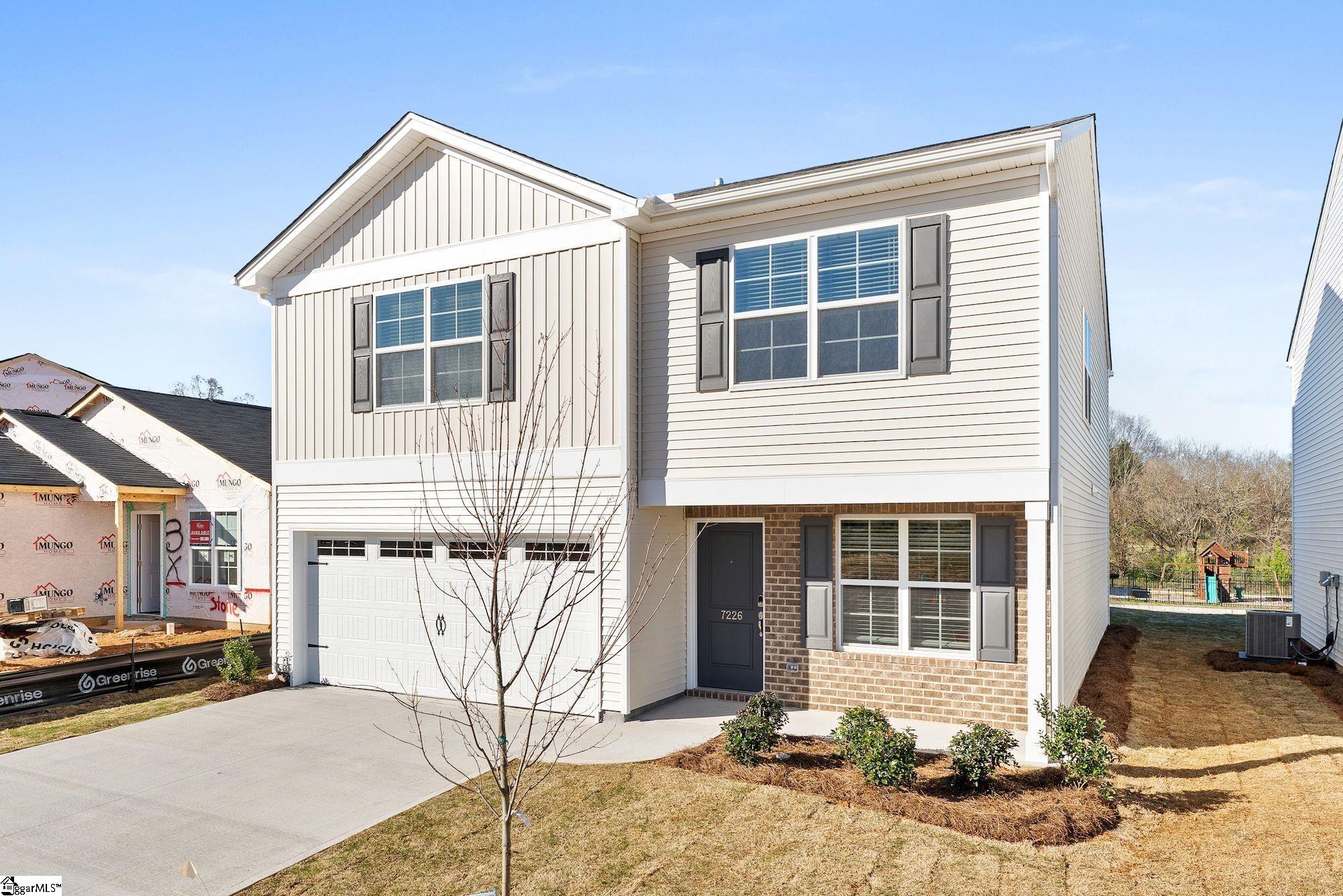 7226 Heirloom Lane Inman, SC 29349 - Photo 3 of 32 Gallery Image 3