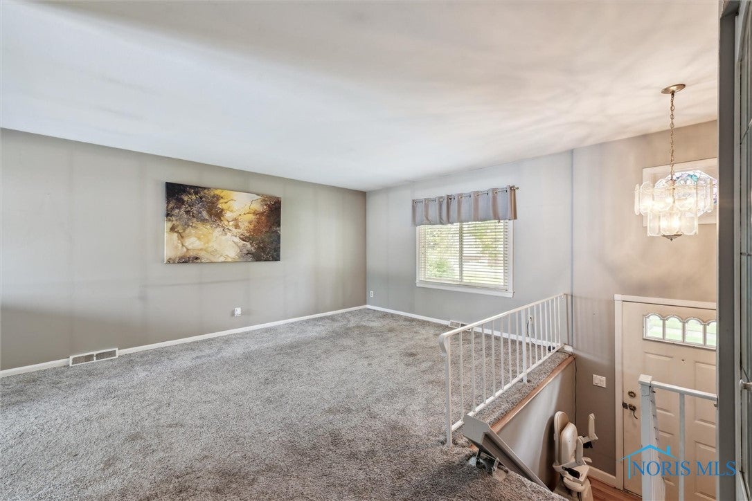 1818 Winchester Road Toledo, OH 43613 - Photo 9 of 48 Gallery Image 9