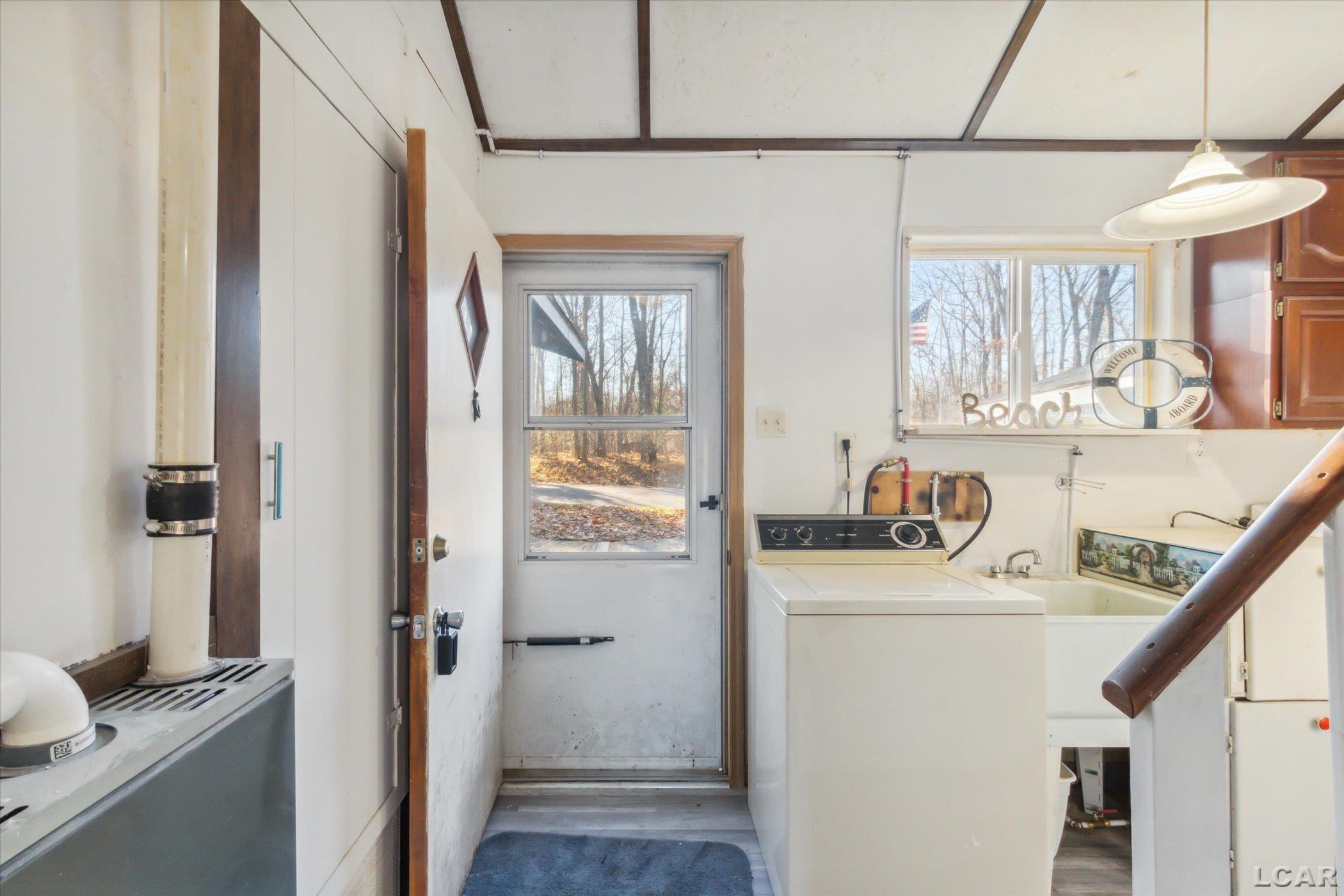 2106 Jefferson Road Harrison, MI 48625 - Photo 6 of 34