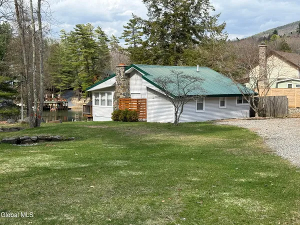 $20,000 | 3320 Travis Point Way, Kattskill Bay, NY 12844