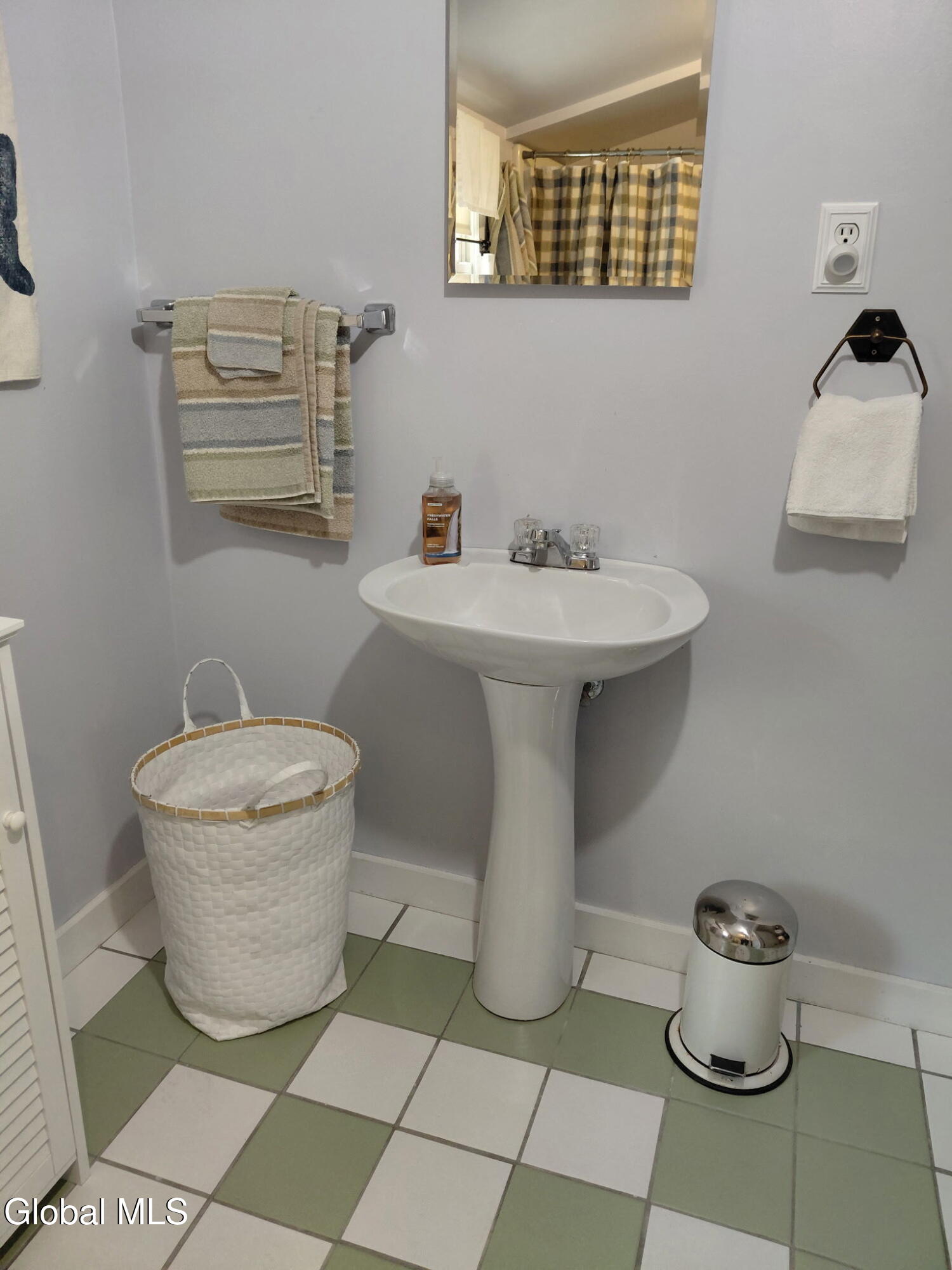 3320 Travis Point Way Kattskill Bay, NY 12844 - Photo 9 of 31 20250421_104204