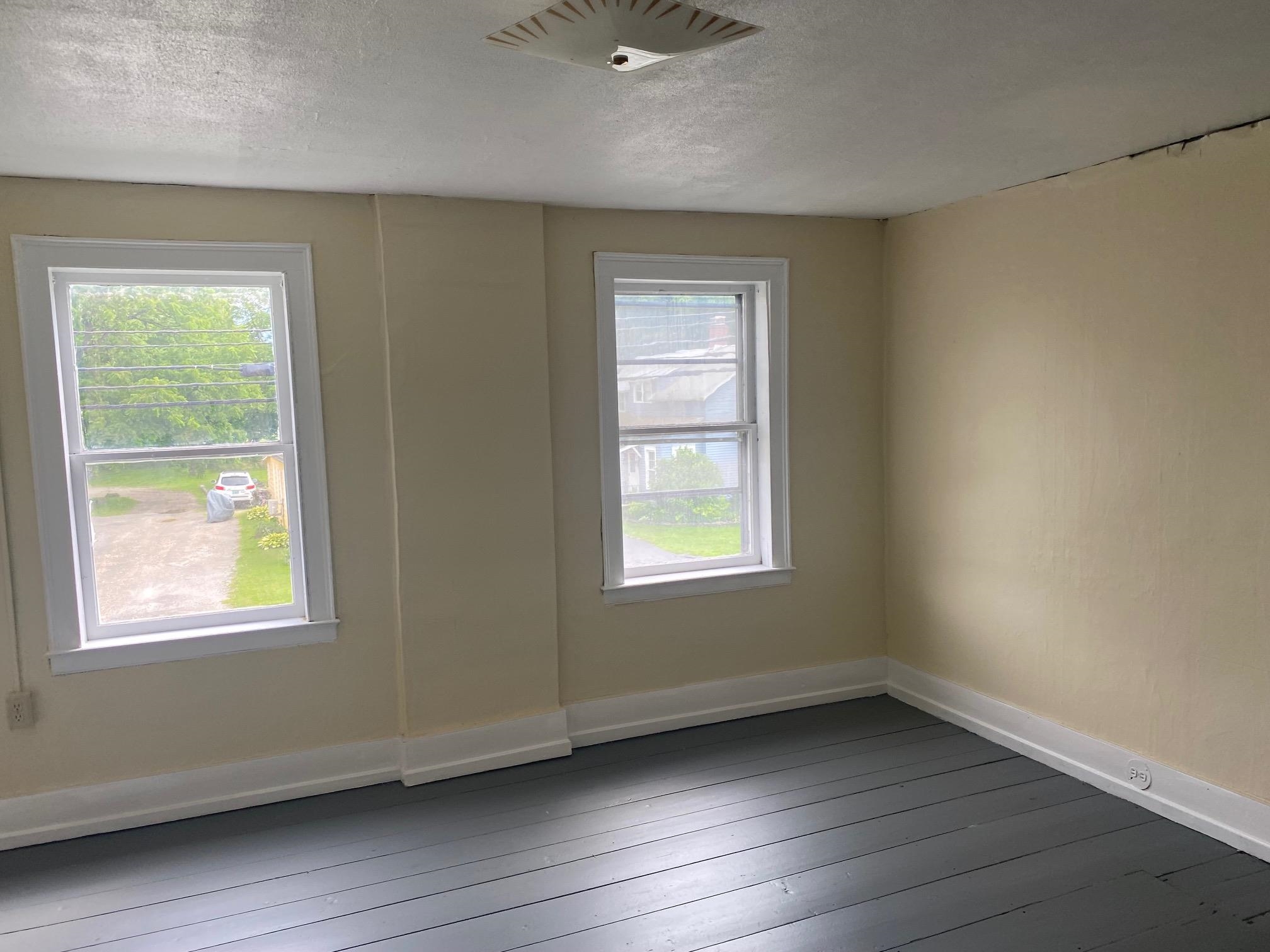 855 Vermont Rte 7a Shaftsbury, VT 05262 - Photo 6 of 24 Gallery Image 6