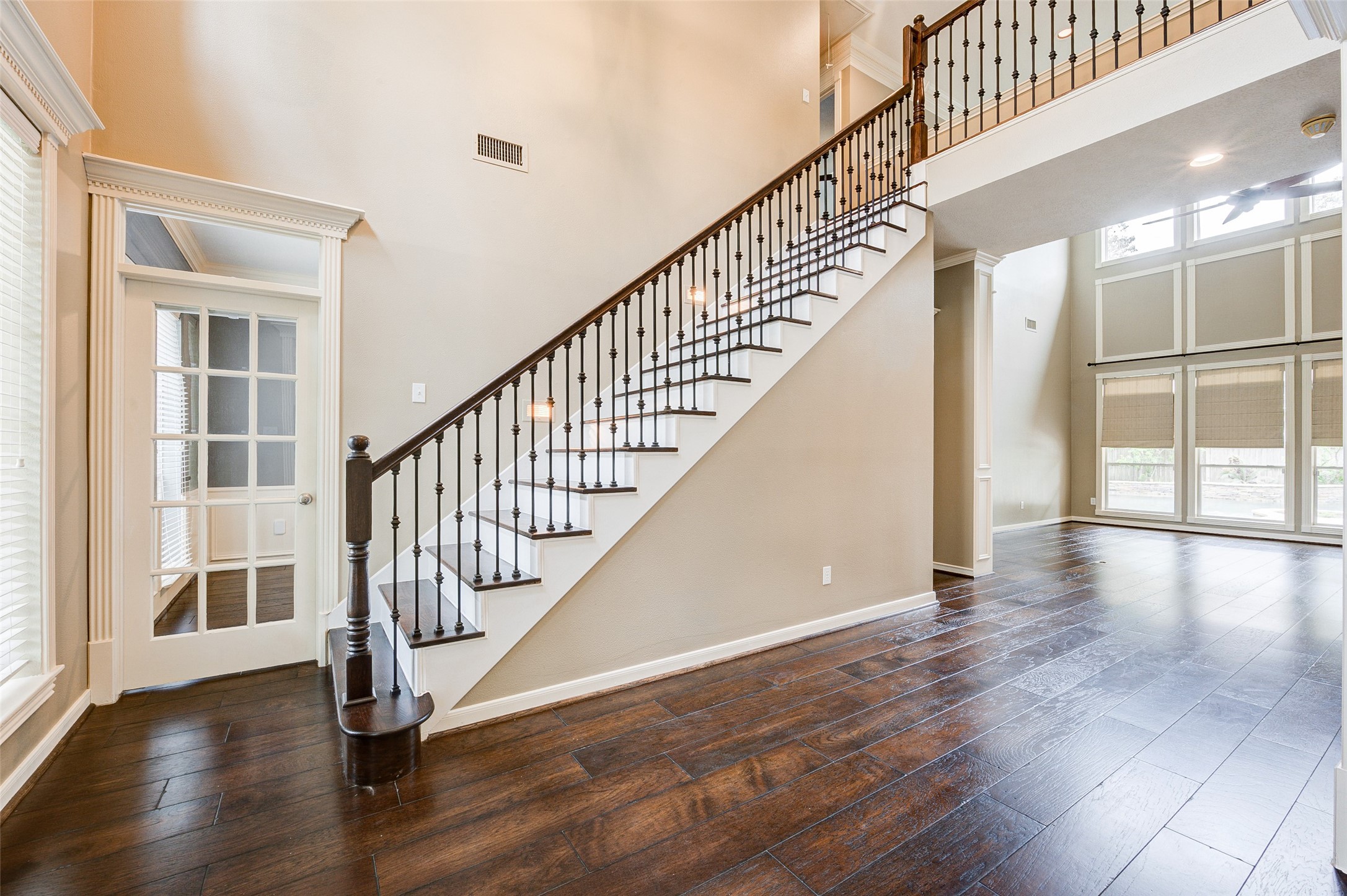 11 East Wedgemere Circle Spring, TX 77381 - Photo 9 of 49
