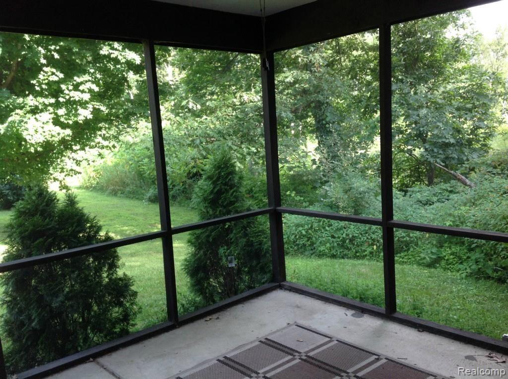 9340 Tower Road South Lyon, MI 48178 - Photo 14 of 32 IMG_2895.jpg