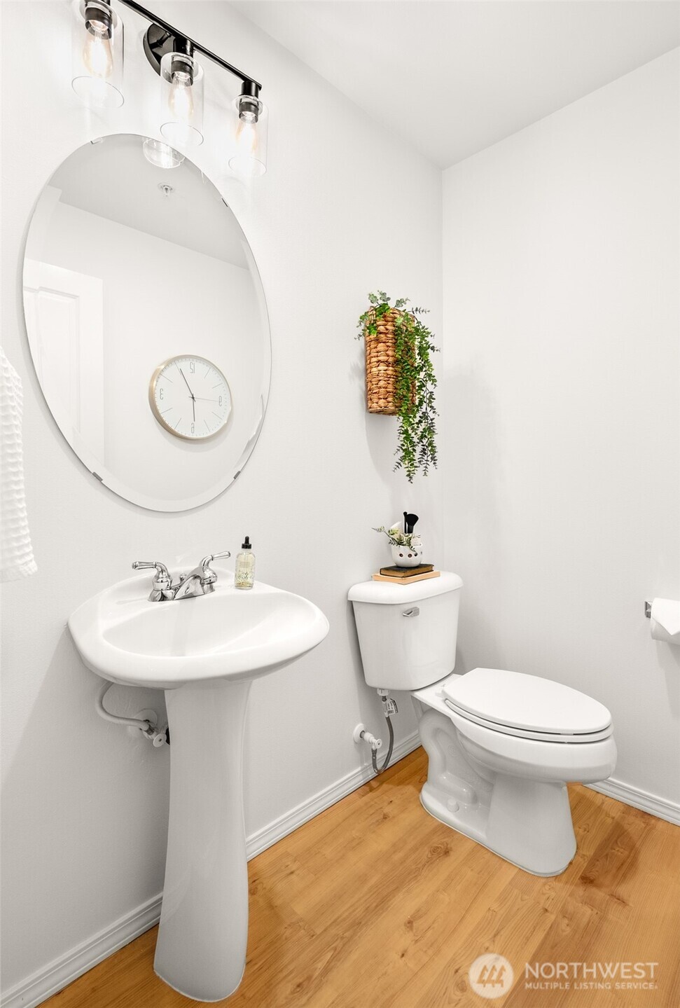 8500 Main Street, Unit F315 Edmonds, WA 98026 - Photo 13 of 20