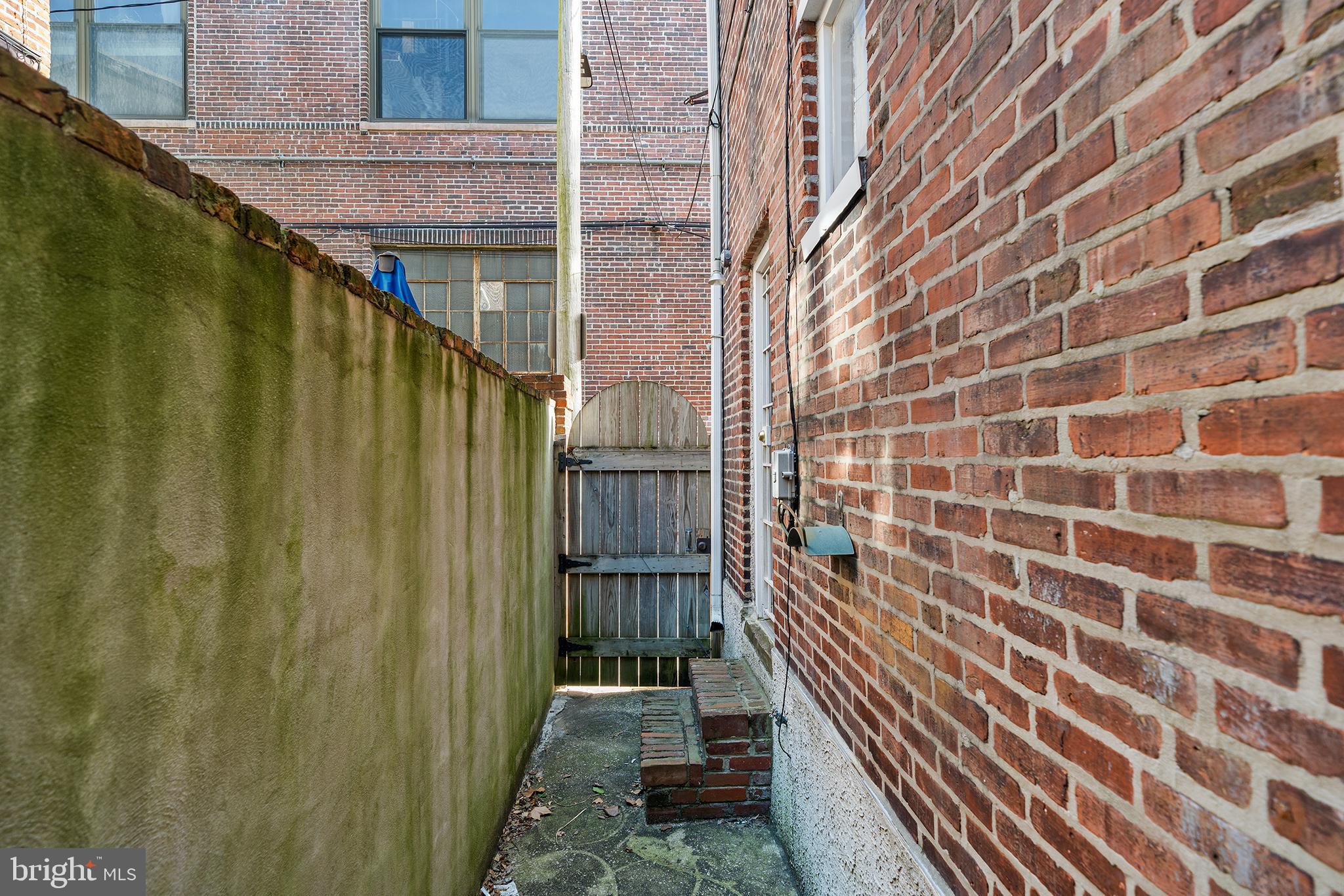 705 South Warnock Street Philadelphia, PA 19147 - Photo 13 of 28 a view of a balcony