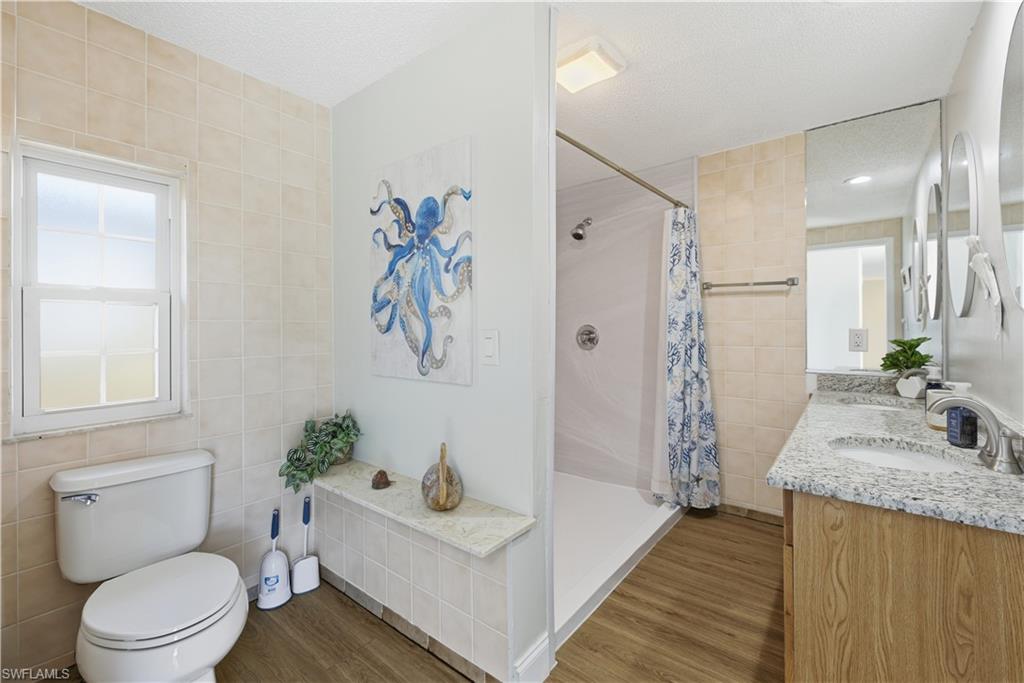 4690 Parrot Avenue Naples, FL 34104 - Photo 20 of 35