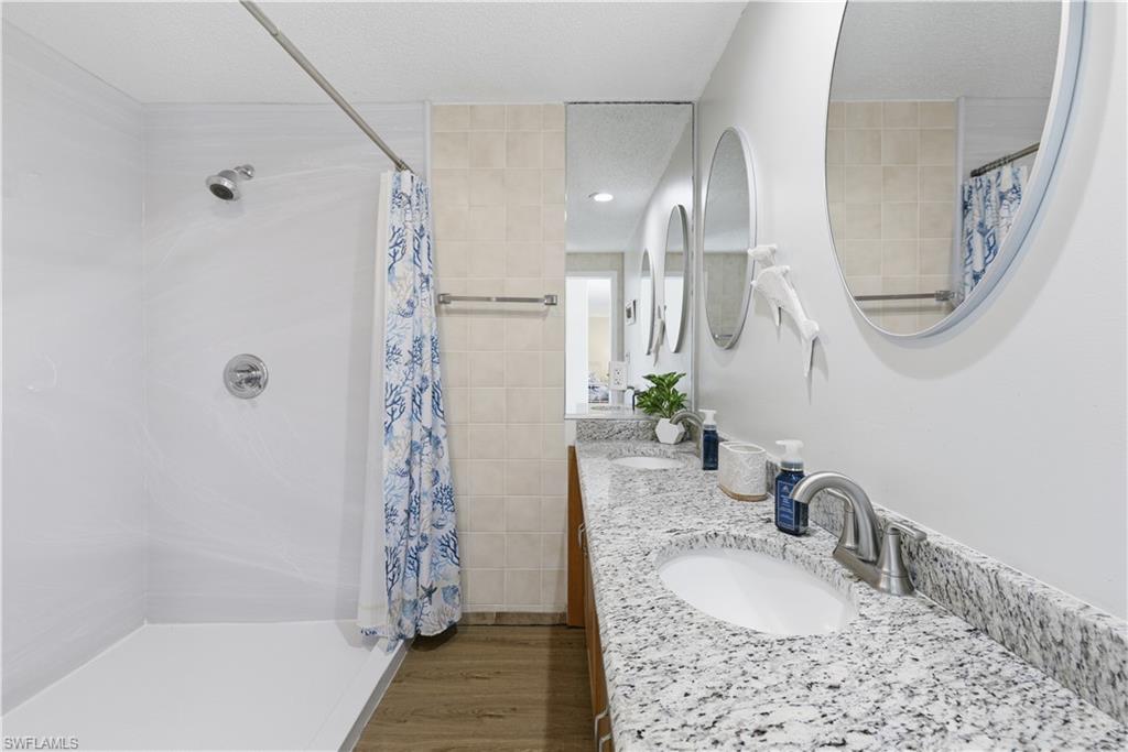 4690 Parrot Avenue Naples, FL 34104 - Photo 21 of 35