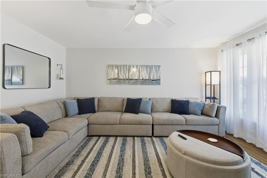 4690 Parrot Avenue Naples, FL 34104 - Photo 3 of 35