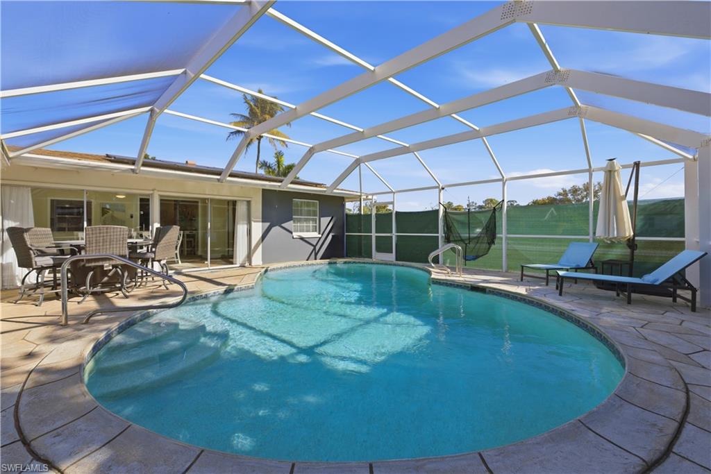 4690 Parrot Avenue Naples, FL 34104 - Photo 32 of 35