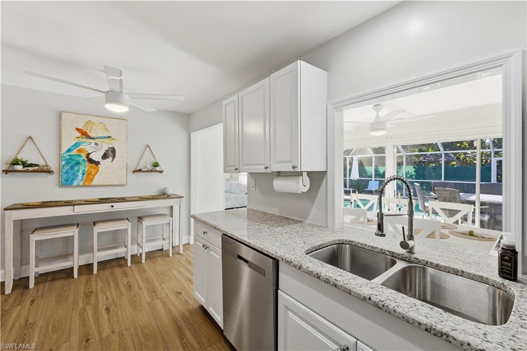 4690 Parrot Avenue Naples, FL 34104 - Photo 10 of 35