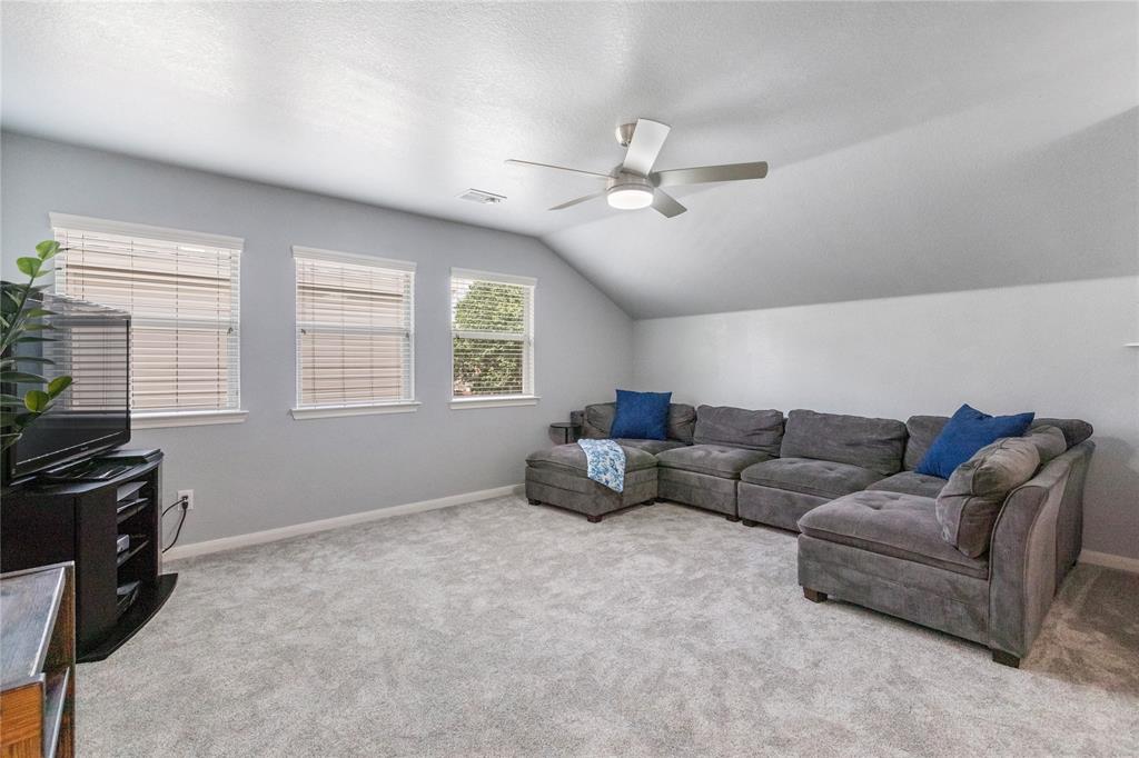 12208 Vienna Apple Road Fort Worth, TX 76244 - Photo 19 of 40