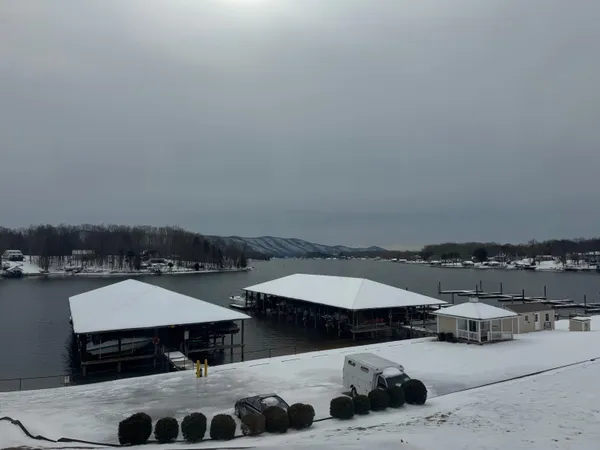 $415,000 | 1273 Graves Harbor Trail, Unit 318, Huddleston, VA 24104