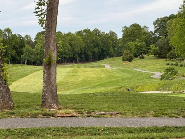 $415,000 | 1273 Graves Harbor Trail, Unit 318, Huddleston, VA 24104