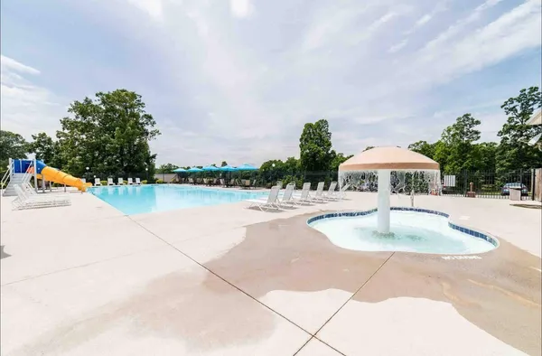 $415,000 | 1273 Graves Harbor Trail, Unit 318, Huddleston, VA 24104