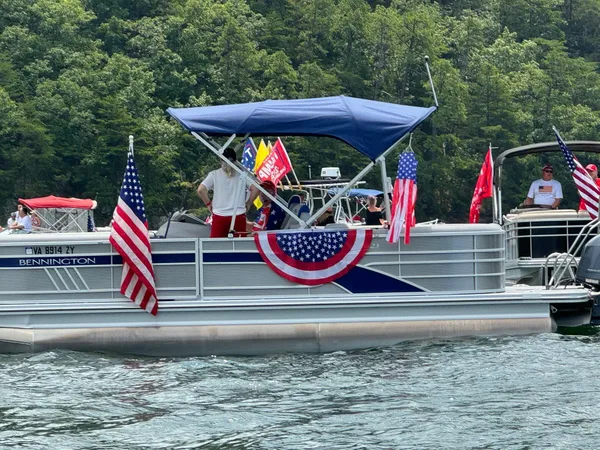 $415,000 | 1273 Graves Harbor Trail, Unit 318, Huddleston, VA 24104