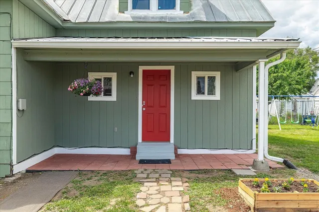 $280,000 | 427 East Glass Avenue, Spokane, WA 99207