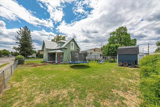 $280,000 | 427 East Glass Avenue, Spokane, WA 99207