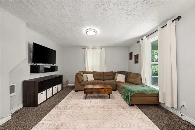 $280,000 | 427 East Glass Avenue, Spokane, WA 99207