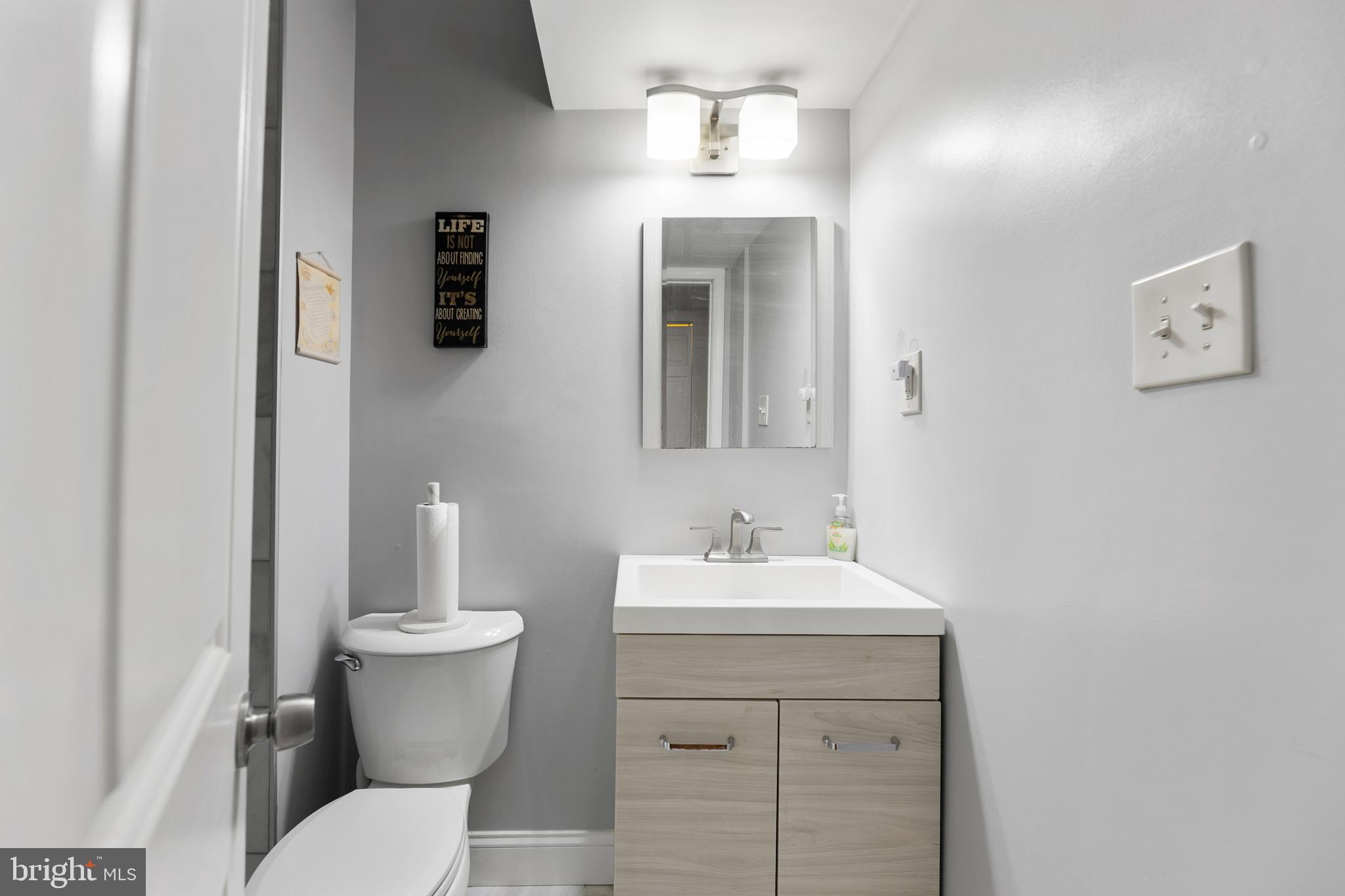 123 Walnut Street Northwest Washington, DC 20012 - Photo 33 of 59