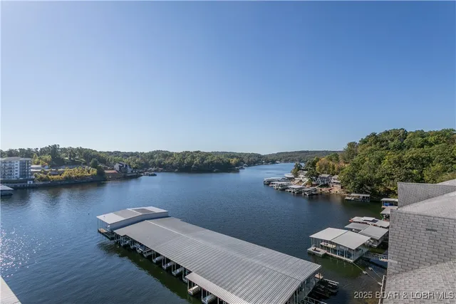 $399,900 | 106 Falls Point Drive, Unit 8C, Lake Ozark, MO 65049