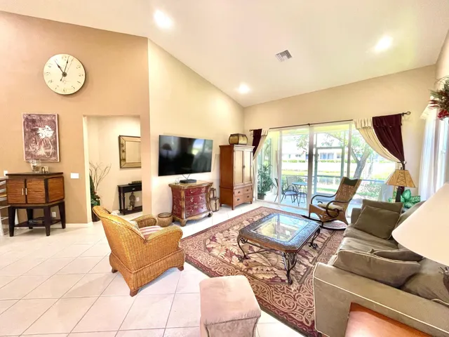 $305,000 | 8110 Carnoustie Place, Port St. Lucie, FL 34986