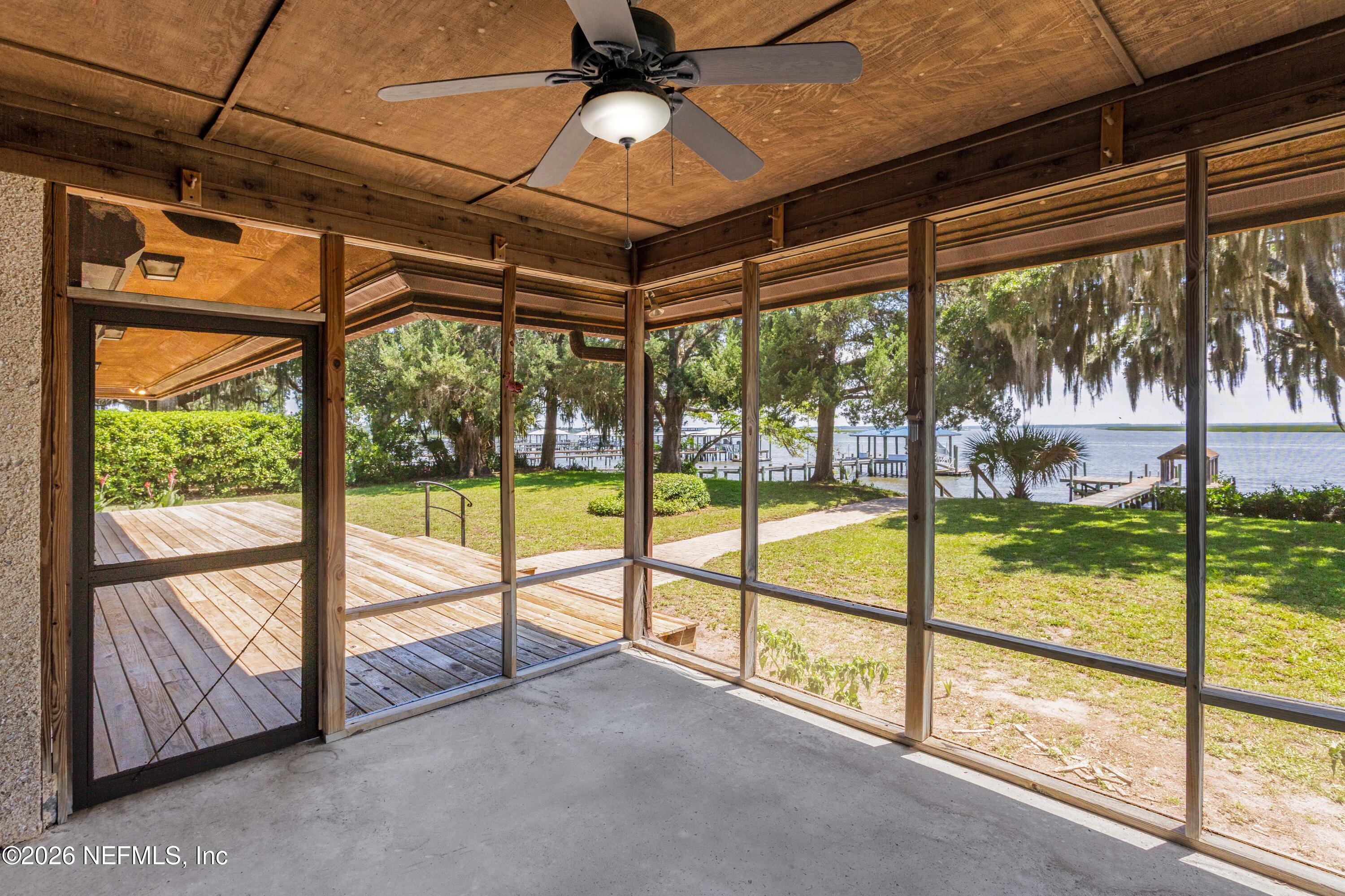 1209 Manucy Road Fernandina Beach, FL 32034 - Photo 17 of 37 1209Manucy_Lanai2