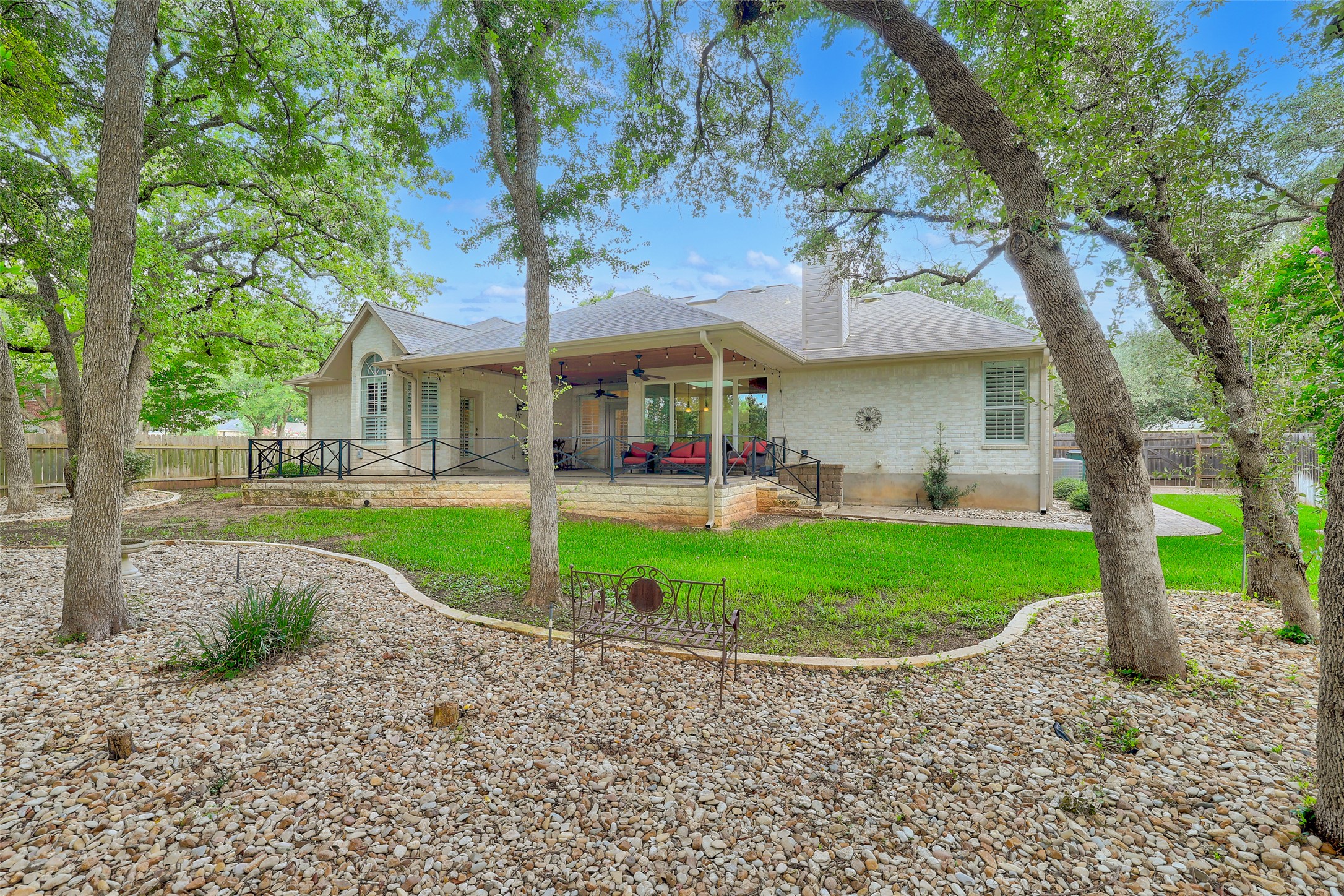 31000 Clearwater Court Georgetown, TX 78628 - Photo 37 of 39 a front view of a house with garden