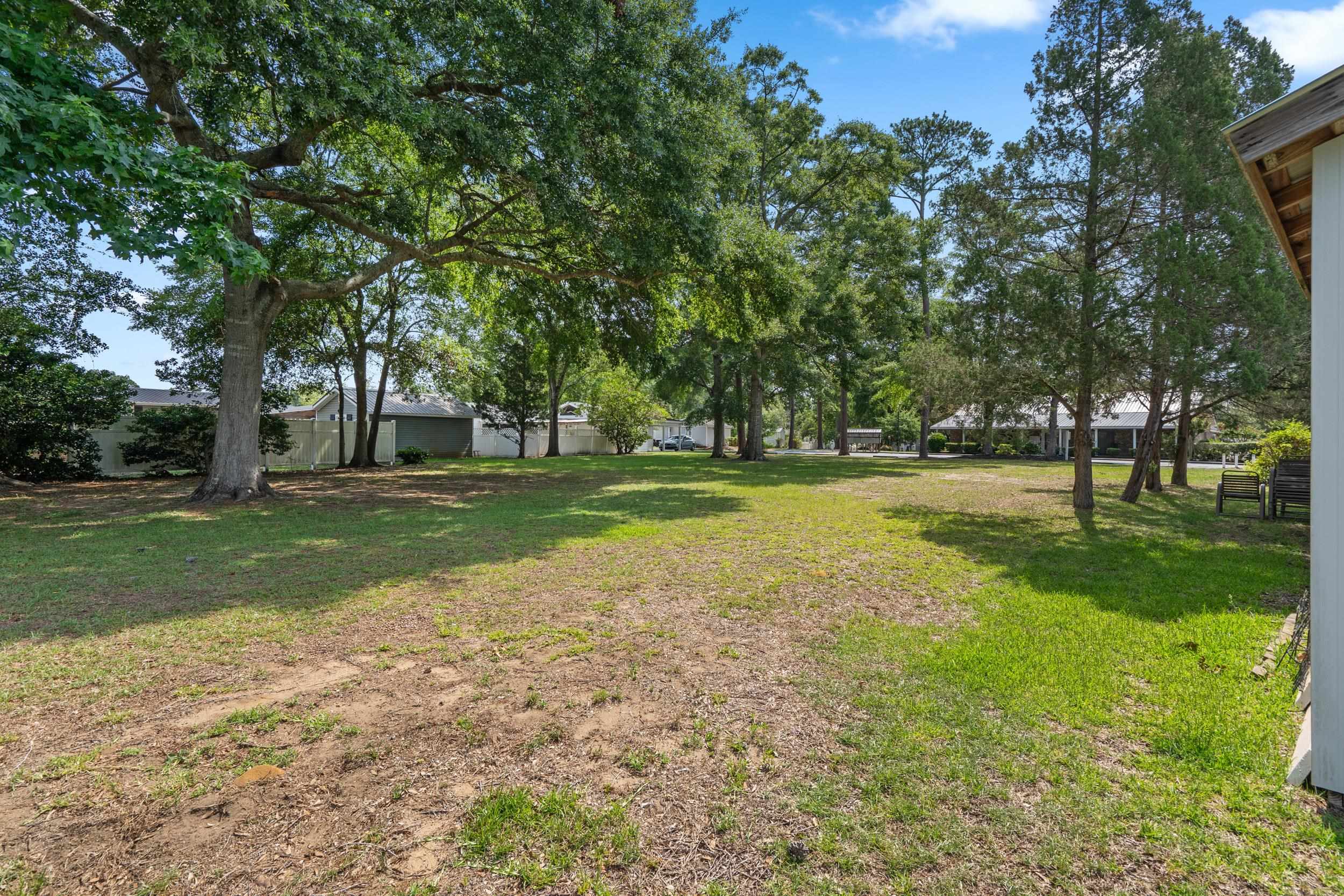 949 South Marlin Circle Murrells Inlet, SC 29576 - Photo 31 of 38