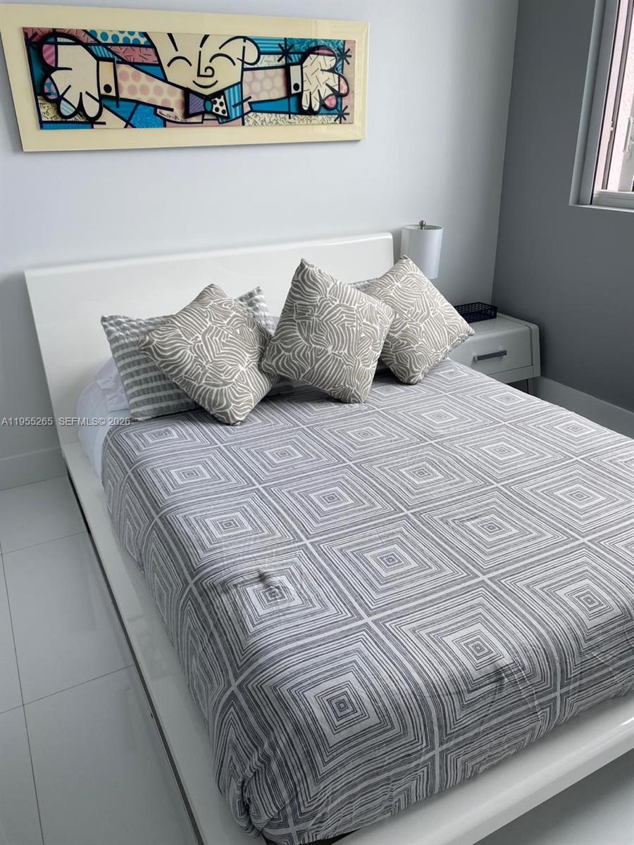 253 Northeast 2nd Street, Unit 3509 Miami, FL 33132 - Photo 13 of 19