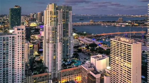 $4,700 | 253 Northeast 2nd Street, Unit 3509, Miami, FL 33132