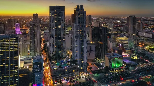 $4,700 | 253 Northeast 2nd Street, Unit 3509, Miami, FL 33132