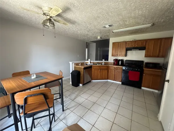 $1,350 | 2323 Spring Dusk Drive, Spring, TX 77373