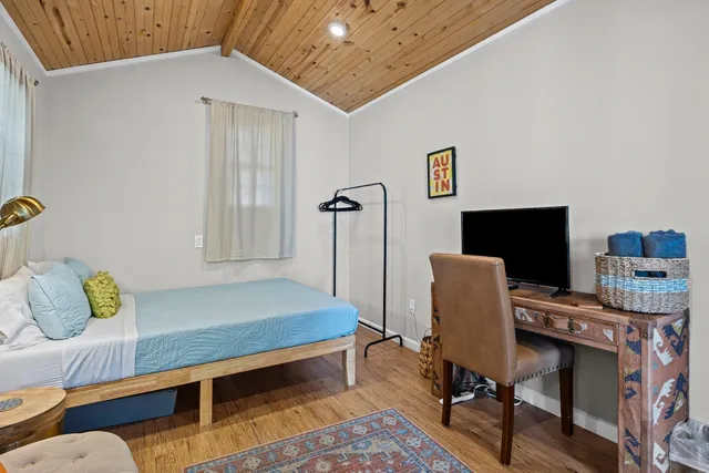 $475,000 | 1137 Richardine Avenue, Austin, TX 78721