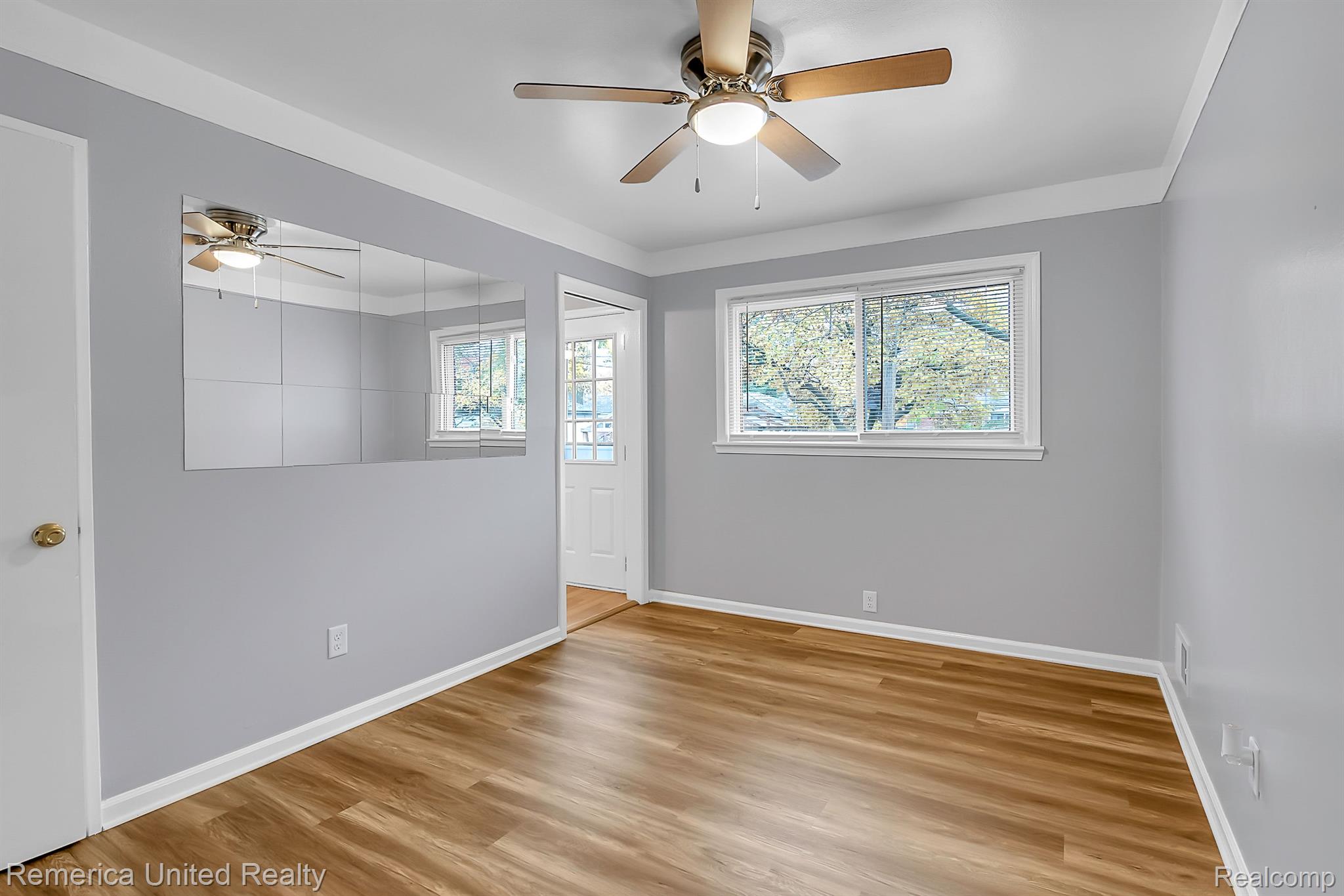 387 Longfellow Inkster, MI 48141 - Photo 12 of 22 Gallery Image 12