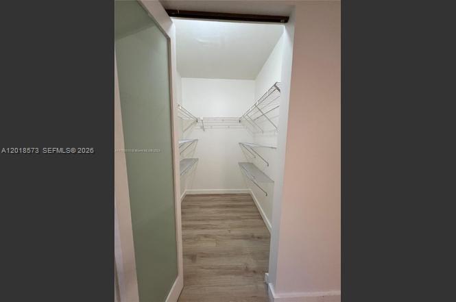 3700 North 56th Avenue, Unit 1012 Hollywood, FL 33021 - Photo 9 of 11 a view of entryway