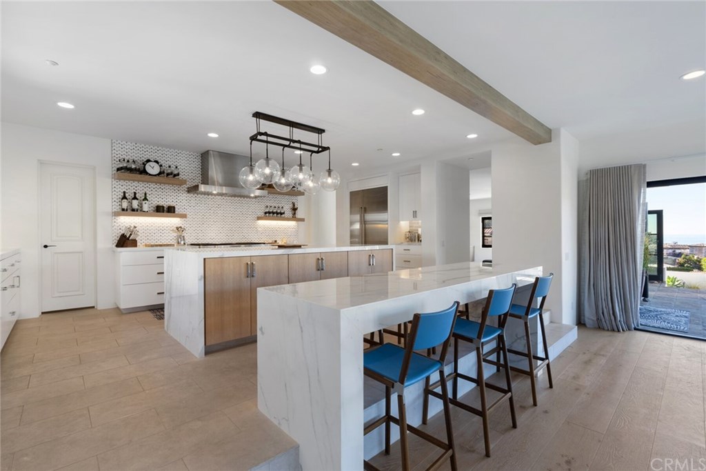 4 Emerald Bay Laguna Beach, CA 92651 - Photo 37 of 75