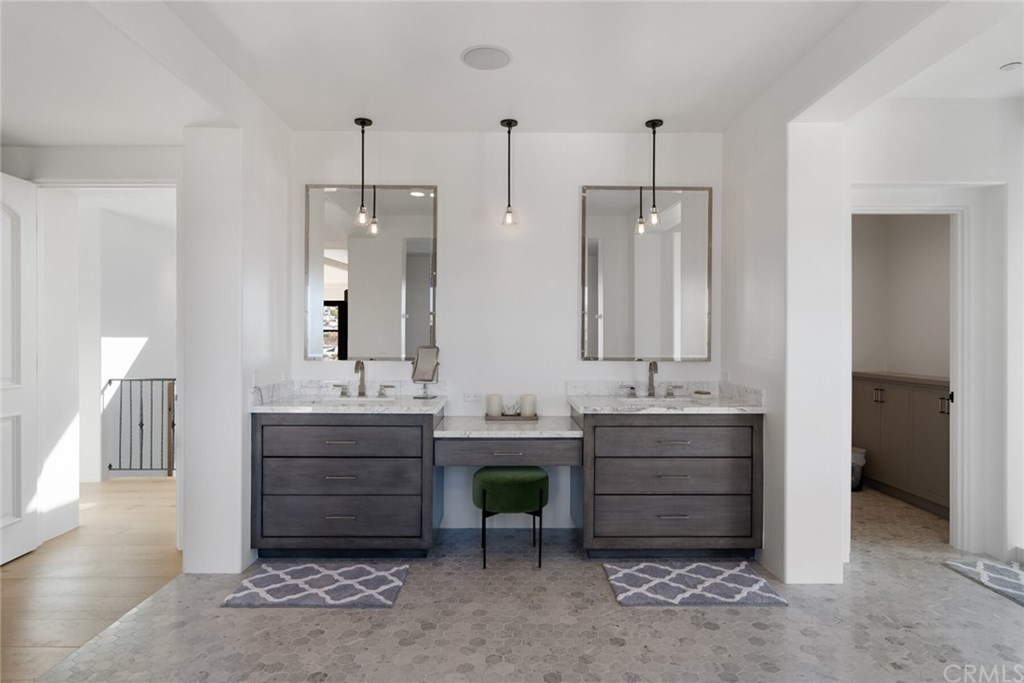 4 Emerald Bay Laguna Beach, CA 92651 - Photo 67 of 75