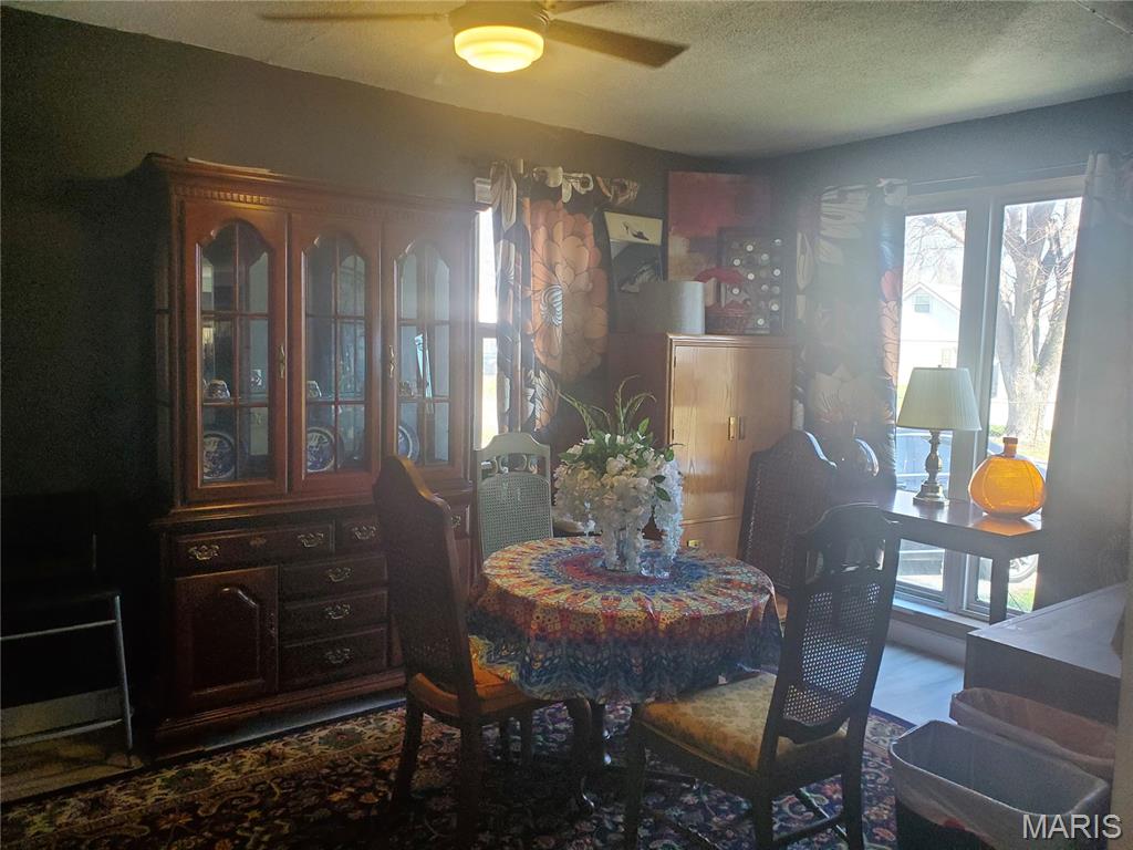 861 Pershing Street East St. Louis, IL 62203 - Photo 10 of 58